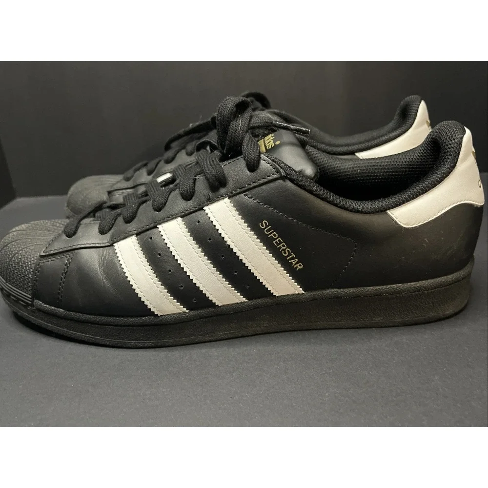 Adidas Superstar Men's Size 11 Black/White/Gold Sneaker